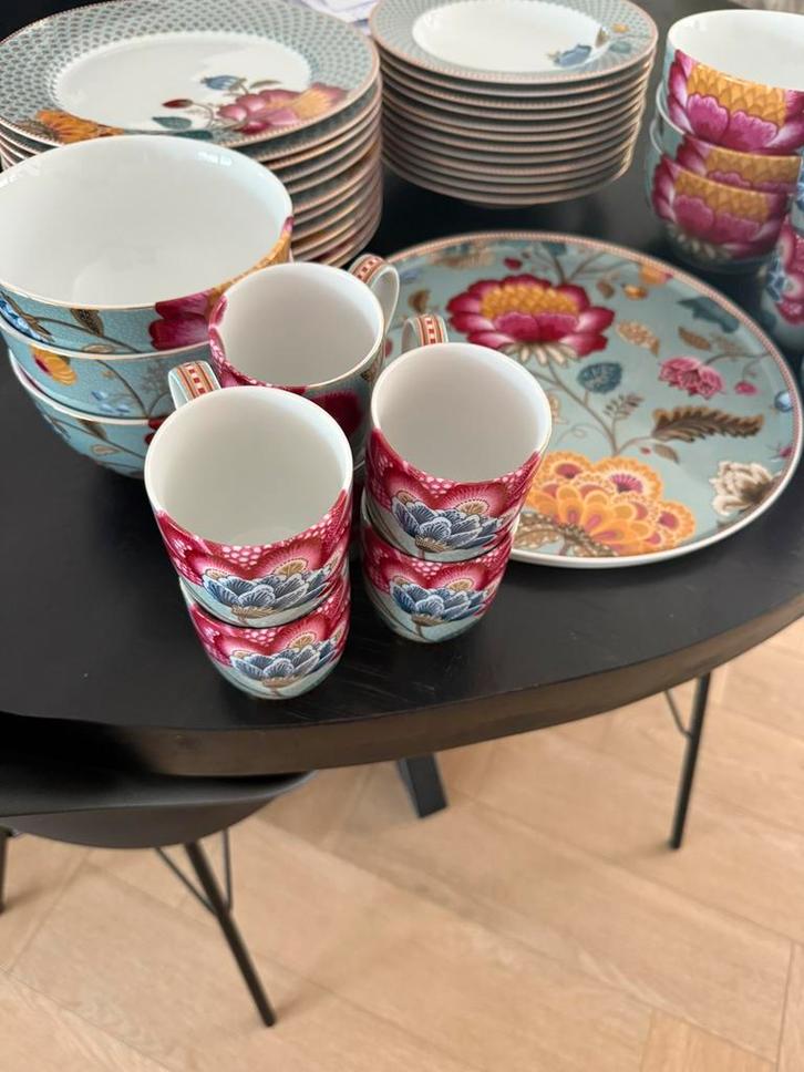 Pip Studio Flower Festival servies – 43-delig – topstaat!, Huis en Inrichting, Keuken | Servies, Zo goed als nieuw, Overige stijlen