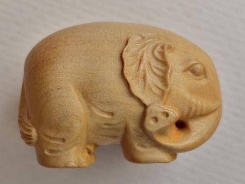 Bijzondere houten hanger in de vorm van een olifant, Sieraden, Tassen en Uiterlijk, Kettinghangers, Nieuw, Overige materialen