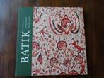 Batik, de ziel van Java, 3 talig nederlands bahassa engels, Ophalen of Verzenden, Gelezen