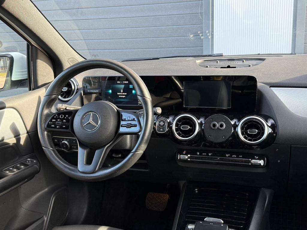 Mercedes-Benz B-klasse 200d / AUTOMAAT / CAMERA / APK / NAP, Auto's, Voorwielaandrijving, 1683 kg, Gebruikt, Euro 6
