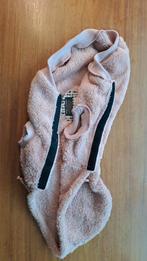 Warm hondenjasje met muts, Dieren en Toebehoren, Ophalen of Verzenden, Nieuw, Hondenjas