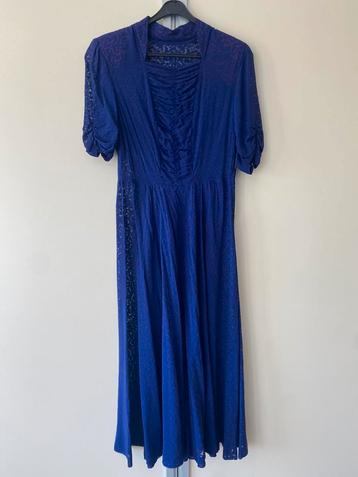 Prachtig paars chiffon zijden jurk uit de jaren 30/40 beschikbaar voor biedingen