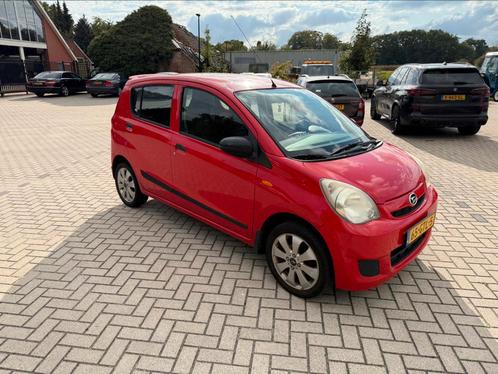 Daihatsu Cuore 1.0 5D 2008 Rood, Auto's, Daihatsu, Bedrijf, Cuore, Benzine, A, Hatchback, Handgeschakeld, Origineel Nederlands