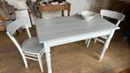 Brocante tafeltje en twee stoelen, Huis en Inrichting, Tafels | Eettafels, Ophalen, Gebruikt, 100 tot 150 cm, 50 tot 100 cm