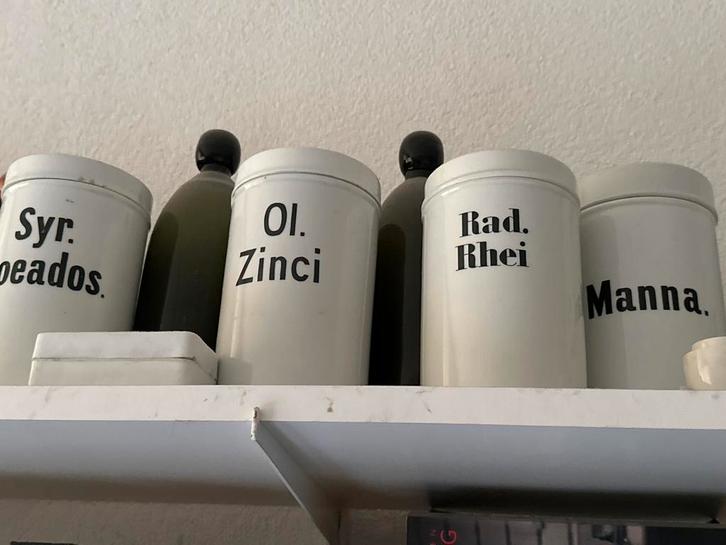 Antieke Apothekerspotten Collectie, Antiek en Kunst, Curiosa en Brocante, Ophalen