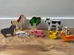 houten boerderij dieren 8 stuks + boom, Ophalen of Verzenden, Zo goed als nieuw, Overige typen