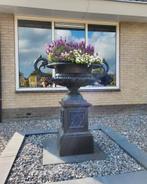 Gietijzeren tuinvazen tuinvaas bloempot bloembak op sokkel, Tuin en Terras, Tuinvazen, Ophalen, Nieuw