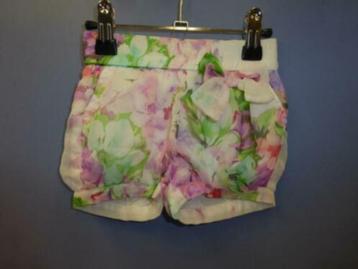 Fun & Fun shorts fleurig broekje roze/wit/groen 74 nr 30404 beschikbaar voor biedingen
