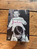 Astrid Holleeder - Judas, Ophalen of Verzenden, Zo goed als nieuw, Astrid Holleeder
