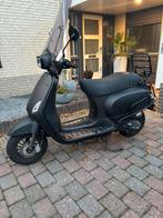 La souris rs scooter brom, Fietsen en Brommers, Snorfietsen en Snorscooters, Zo goed als nieuw, Benzine, Ophalen, Overige merken