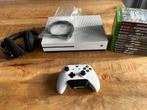 Xbox one s 1TB incl accessoires, Spelcomputers en Games, Spelcomputers | Xbox One, Met 1 controller, Xbox One S, Ophalen of Verzenden