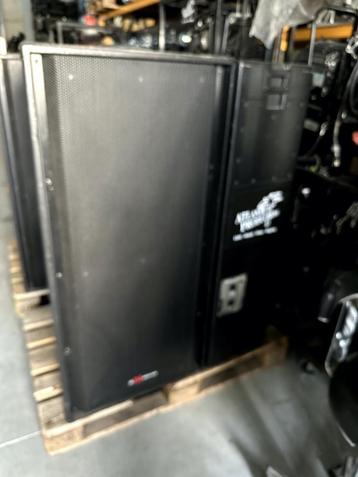 speakers Renkus-heinz C2 topkasten beschikbaar voor biedingen