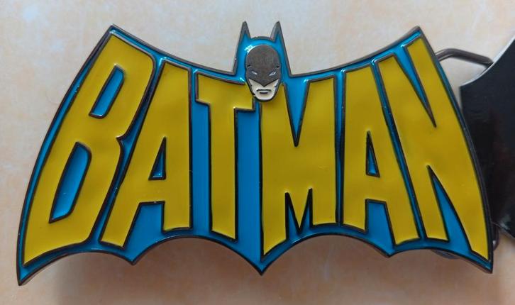 Retro Batman buckle riem - DC Comics 2013 - Nieuw!, Verzamelen, Stripfiguren, Nieuw, Gebruiksvoorwerp, Ophalen of Verzenden