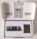 MÄRKLIN Z Mini Club 25 jaar speciale uitgave: wagon & speld, Hobby en Vrije tijd, Modeltreinen | Overige schalen, Ophalen of Verzenden