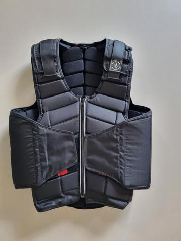BR bodyprotector maat M beschikbaar voor biedingen