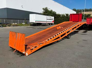 Laadbrug oprijbrug beschikbaar voor biedingen