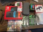 Nintendo Switch + 4 spellen + accessoires - Compleet pakket, Spelcomputers en Games, Games | Nintendo Switch, Ophalen, Gebruikt