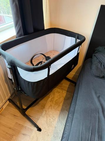 Deryan Co-sleeper snoozy zwart beschikbaar voor biedingen