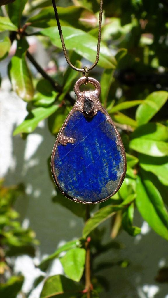 Electroformed Koperen Lapis Lazuli hanger, Verzamelen, Mineralen en Fossielen, Mineraal, Verzenden