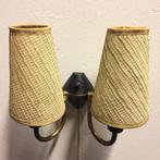 Antiek wandlampje met 2 originele klemkapjes, Ophalen of Verzenden
