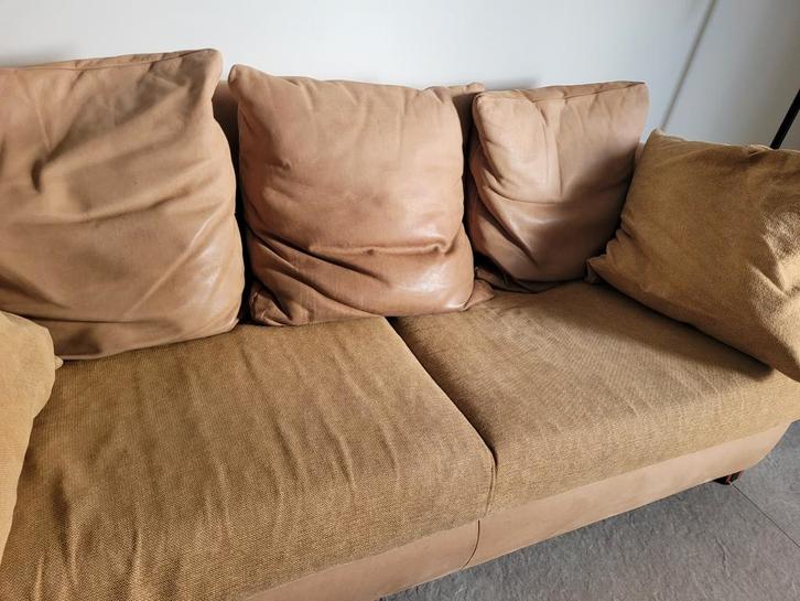 Driezitsbank leer/stof camel kleur, Huis en Inrichting, Banken | Bankstellen, Gebruikt, Leer, Stof, Ophalen