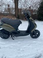 Piaggio Zip scooter, Fietsen en Brommers, Scooters | Piaggio, Ophalen, Gebruikt, Maximaal 45 km/u, Zip