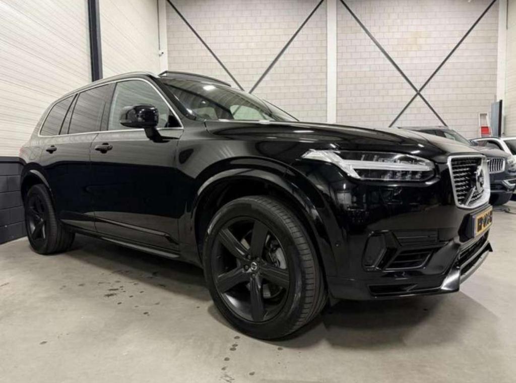 Volvo XC90 2.0 T8 Twin Engine AWD Pi-hy AUT 2015 Zwart, 1969 cc, 320 pk, 7 stoelen, Zwart