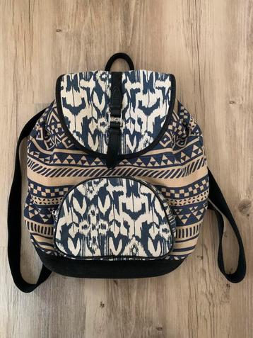 Rugtas van merk Toms. beschikbaar voor biedingen