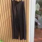 Zwarte zeer wijde elegante broek mt. 42, Zwart, Maat 42/44 (L), Nieuw, Ophalen of Verzenden