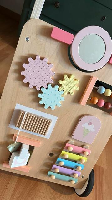 Leuke Loopwagen voor Baby/Kind beschikbaar voor biedingen