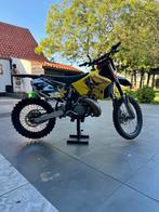 Suzuki RM 250, Fietsen en Brommers, Ophalen, 250 cc, Gebruikt, 5 versnellingen