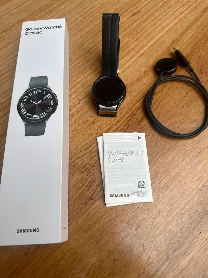 Samsung Galaxy Watch 6 Classic, Sieraden, Tassen en Uiterlijk, Smartwatches, Gebruikt, Android, Zwart, Afstand, Waterdicht, Ophalen of Verzenden