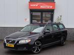 Volvo V70 2.4 D5 Summum automaat LEER cruise, Gebruikt, 2000 kg, Traction-control, Zwart