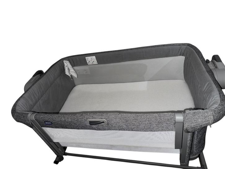 Co-sleeper van het merk Chicco., Kinderen en Baby's, Babywiegjes en Ledikanten, Zo goed als nieuw, Wieg, Ophalen