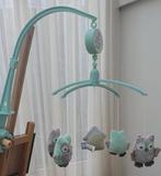 Muziekmobiel ti amo groen/grijs met uiltjes, Ophalen of Verzenden, Gebruikt, Mobiel, Met geluid