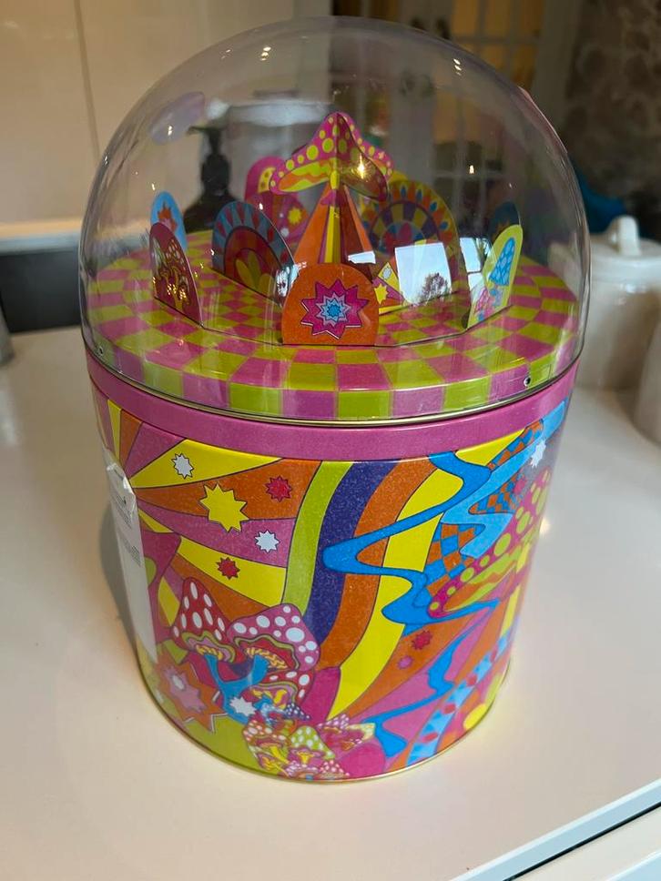 Lush snowfairy muziekdoos, Huis en Inrichting, Woonaccessoires | Kisten, Zo goed als nieuw, Minder dan 50 cm, Metaal, Ophalen