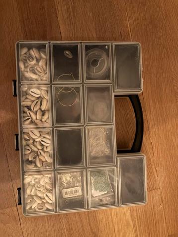 Kralen en Sieraden Maak Set beschikbaar voor biedingen