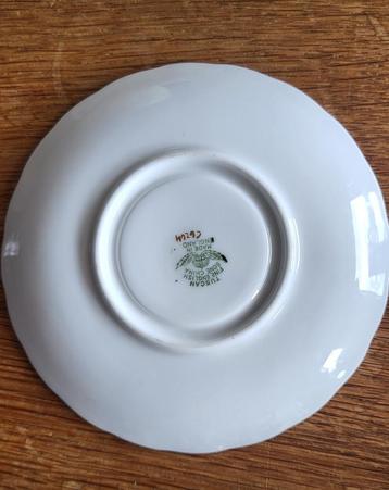 porseleinen kopjes beschikbaar voor biedingen