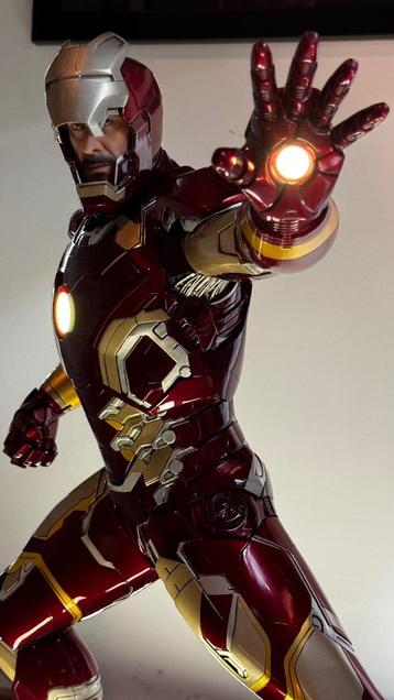 Iron man Cinemaquette 