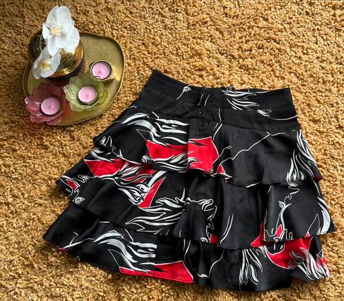 Nikkie rok maat 34, Kleding | Dames, Rokken, Gedragen, Maat 34 (XS) of kleiner, Zwart, Boven de knie, Ophalen of Verzenden