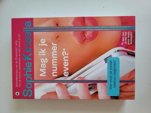 Sophie Kinsella - Mag ik je nummer even?, Boeken, Literatuur, Zo goed als nieuw, Nederland, Ophalen of Verzenden