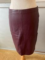 Vila Rok, Vila, Ophalen of Verzenden, Zo goed als nieuw, Maat 38/40 (M)