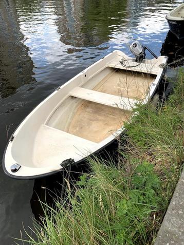 Polyester bootje Elan met Mariner 3,5 pk +optie vignet 2025 beschikbaar voor biedingen