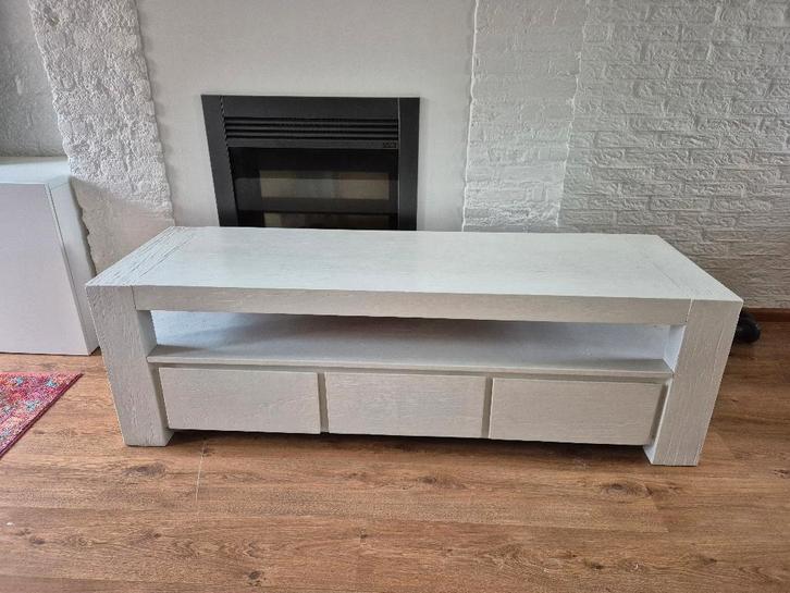 Stevig wit TV meubel (hout) met 3 lades - nette staat, Huis en Inrichting, Kasten | Televisiemeubels, Gebruikt, Minder dan 100 cm