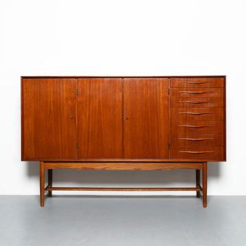 Vintage Deens Dressoir in teakhout beschikbaar voor biedingen