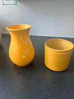 Gele vaas en bloempot, Geel, Aardewerk of Porselein, Ophalen of Verzenden, Zo goed als nieuw