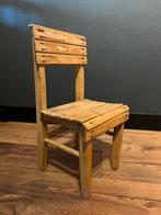 Vintage houten kinderstoel, Kinderen en Baby's, Kinderkamer | Tafels en Stoelen, Ophalen of Verzenden, Gebruikt, Stoel(en)