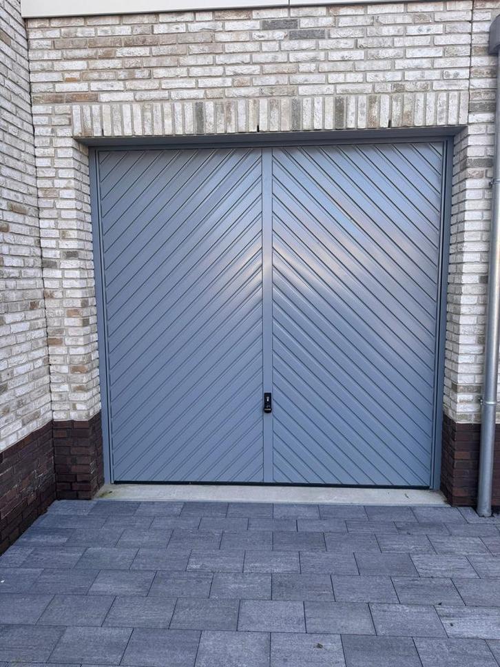 Hörmann Garagedeur met Motor, Auto diversen, Autostallingen en Garages