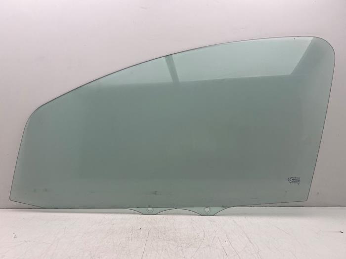 Portierruit 4Deurs links-voor van een Toyota Aygo, Auto-onderdelen, Ruiten en Toebehoren, Toyota, Gebruikt, 3 maanden garantie