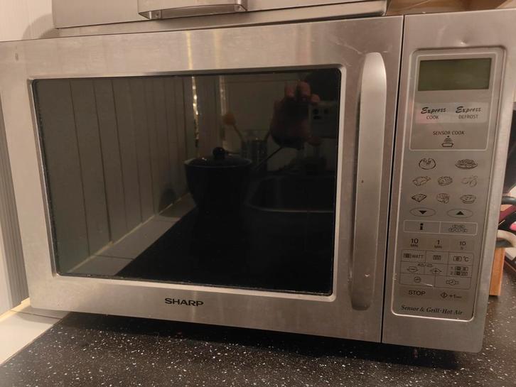 sharp heteluchtoven, Witgoed en Apparatuur, Magnetrons, Gebruikt, Ophalen of Verzenden